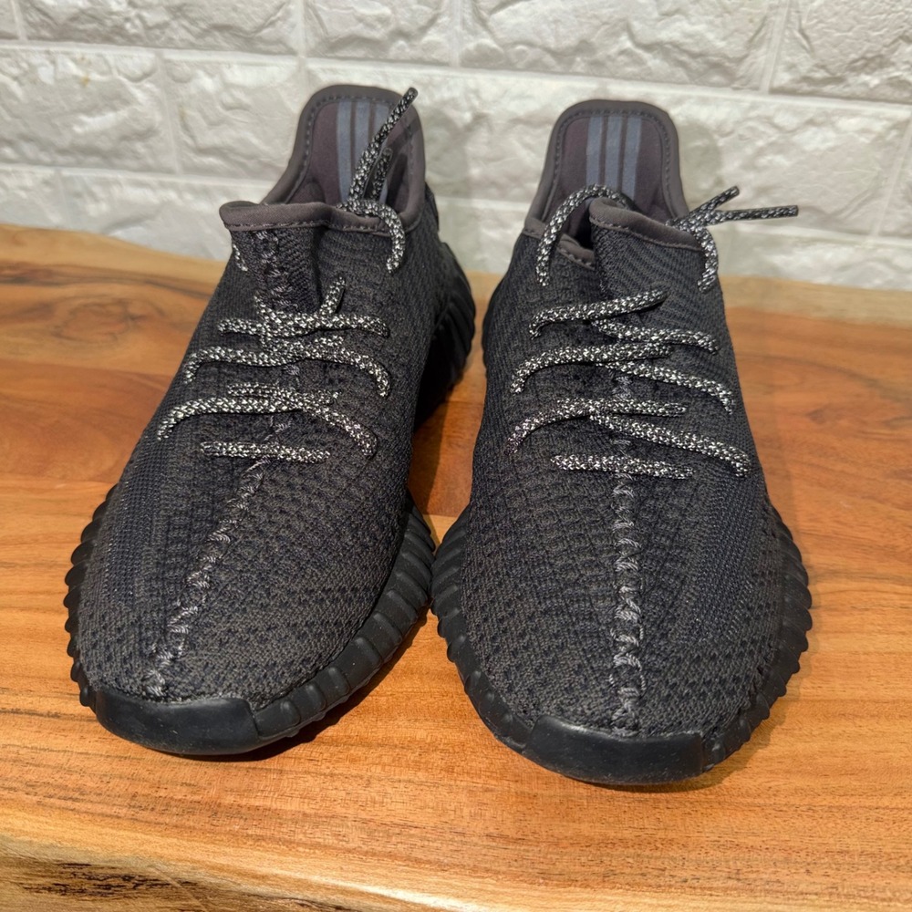 Adidas Yeezy Boost 350 V2 Black Non-Reflective FU9006 Mens 6 Womens 7.5